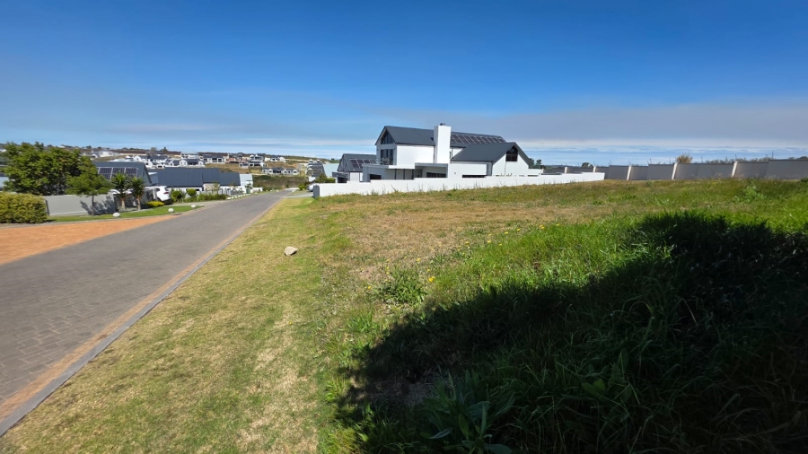 Commercial Property for Sale in Kingswood Golf Estate Western Cape